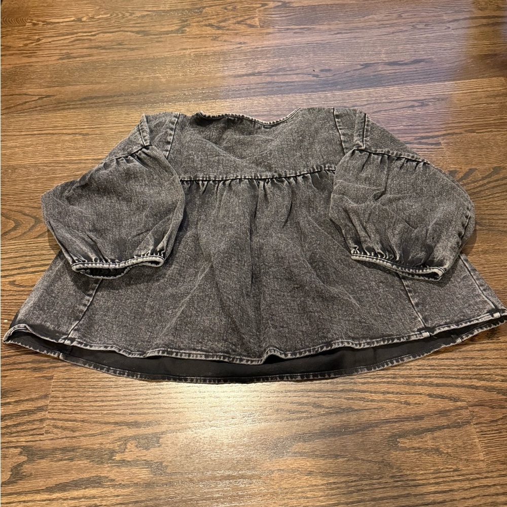 SHEIN Black and Gray Blouse with Puffed Sleeves